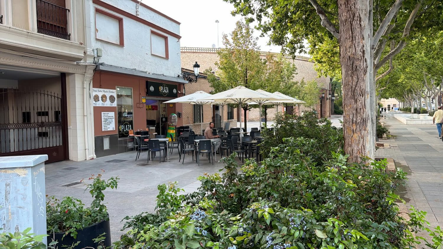 La terraza, en el paseo de las Moreras